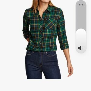 Green and White Womens Long Sleeved Blouse.